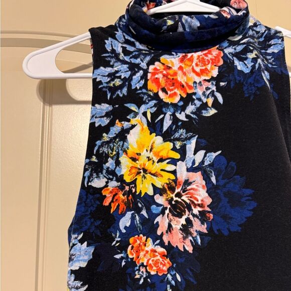 Women’s Free People Pixie Printed Turtleneck Bodysuit | Medium - Picture 7 of 10